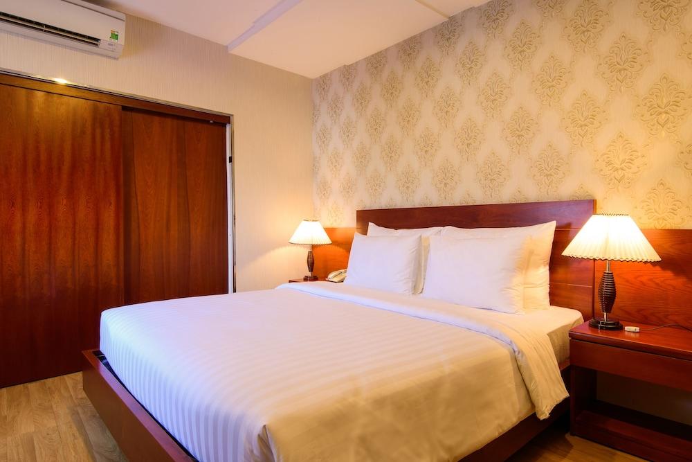 Khách sạn Park Saigon 3*