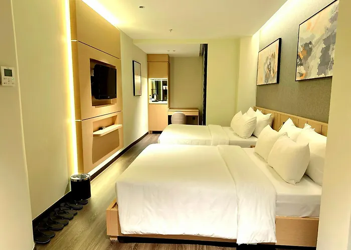 Central Park Saigon Hotel