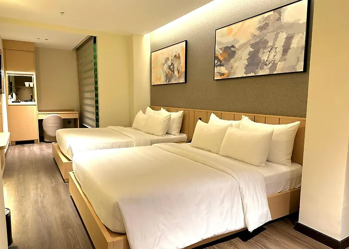 Central Park Saigon Hotel