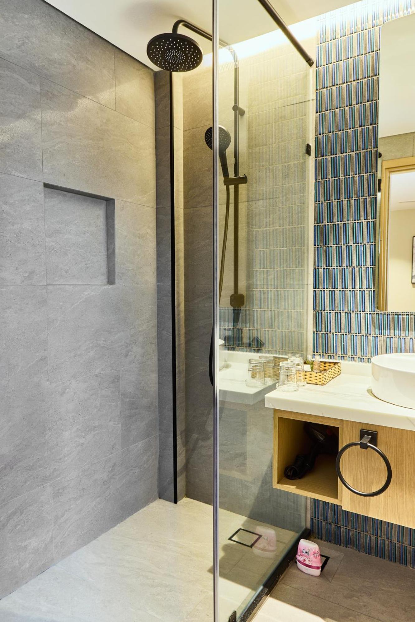 Hotel Park Saigon 3*
